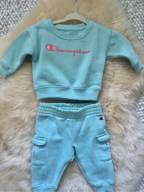 Champion Baby Set - Sweatshirt & Jogger Set in Teal NWOT